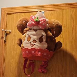 Disney Minnie Mouse Munchlings Strawberry Cupcake Plush Kids Backpack